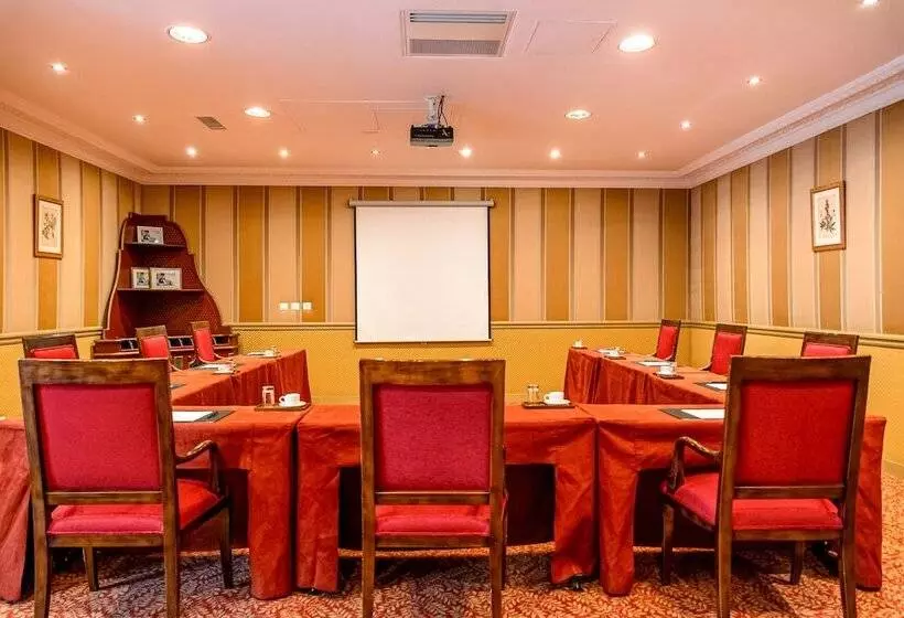 Fotos del hotel Villa Beaumarchais:  3