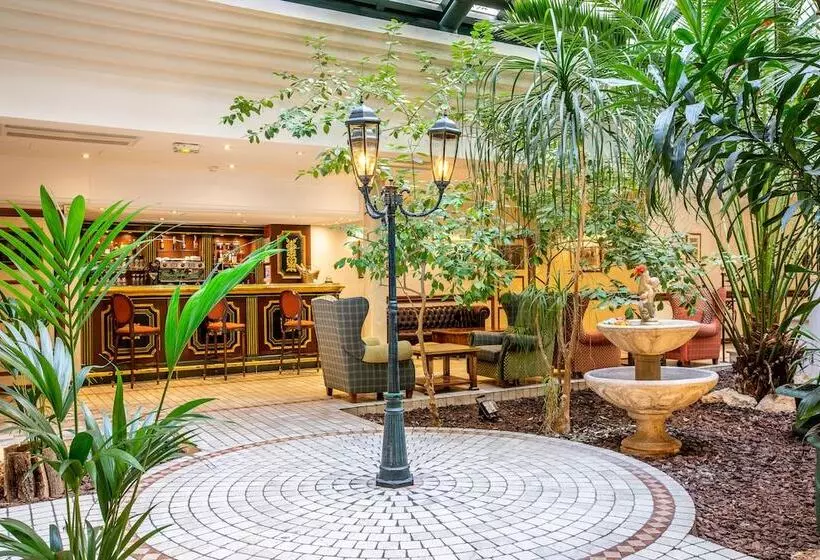 Fotos del hotel Villa Beaumarchais:  4