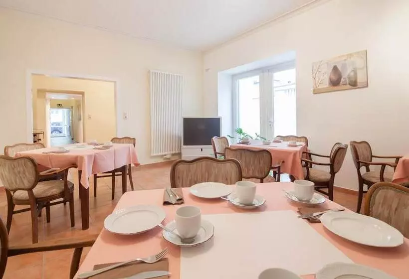 Fotos del hotel Herzog:  25