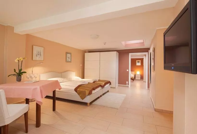 Fotos del hotel Herzog:  16