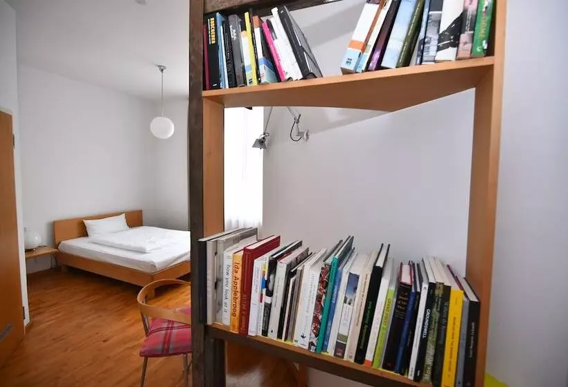 Fotos del hotel Robert Mayer:  25