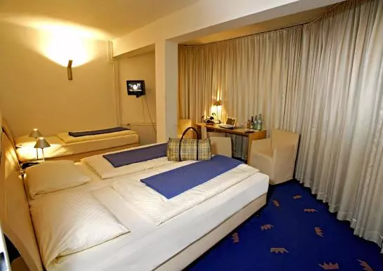 Fotos del hotel Prinzregent by Centro Basic:  6