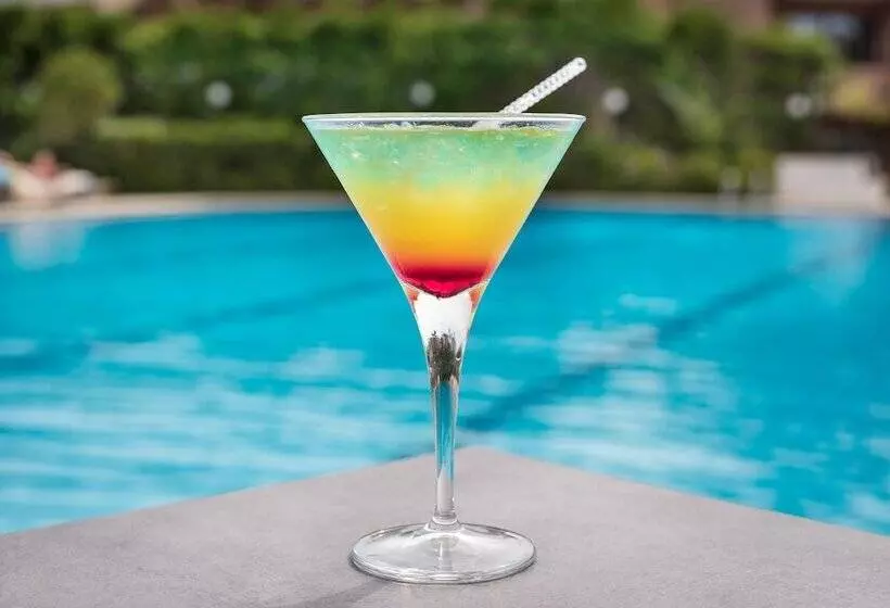 Fotos del hotel Atrion Resort:  4