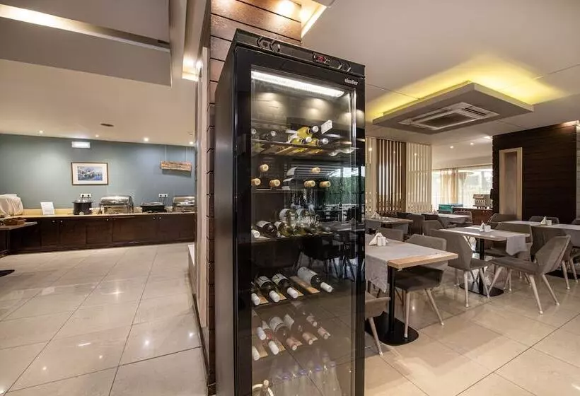 Fotos del hotel Atrion Resort:  21