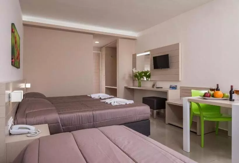 Fotos del hotel Atrion Resort:  2