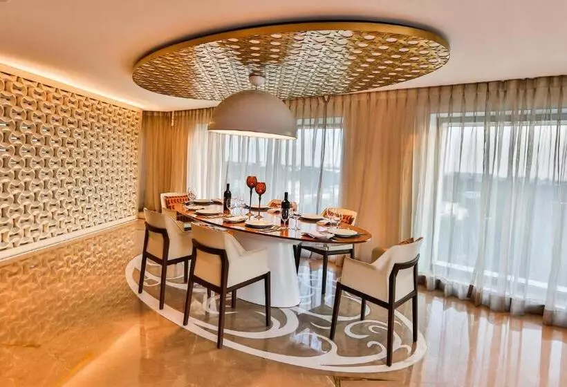 Fotos del hotel Crowne Plaza Chennai Adyar Park, An Ihg:  25