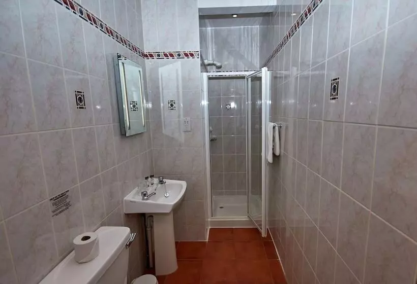 Fotos del hotel Eviston House:  5