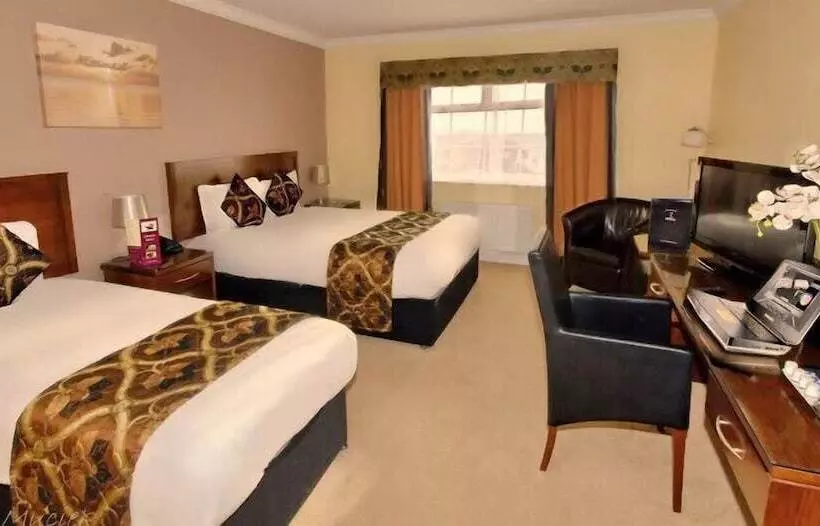 Fotos del hotel Eviston House:  18