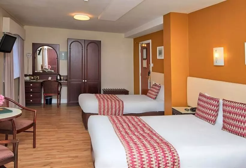 Fotos del hotel Eviston House:  15