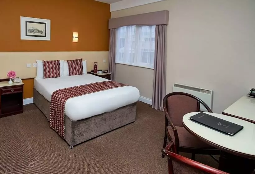 Fotos del hotel Eviston House:  25