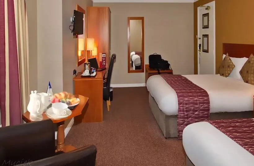 Fotos del hotel Eviston House:  9