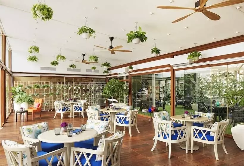 Fotos del hotel President  Ihcl Seleqtions:  4