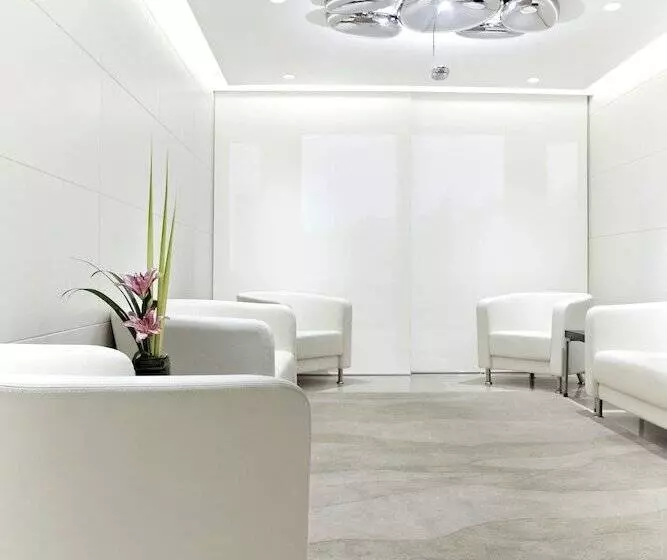 Fotos del hotel President  Ihcl Seleqtions:  3