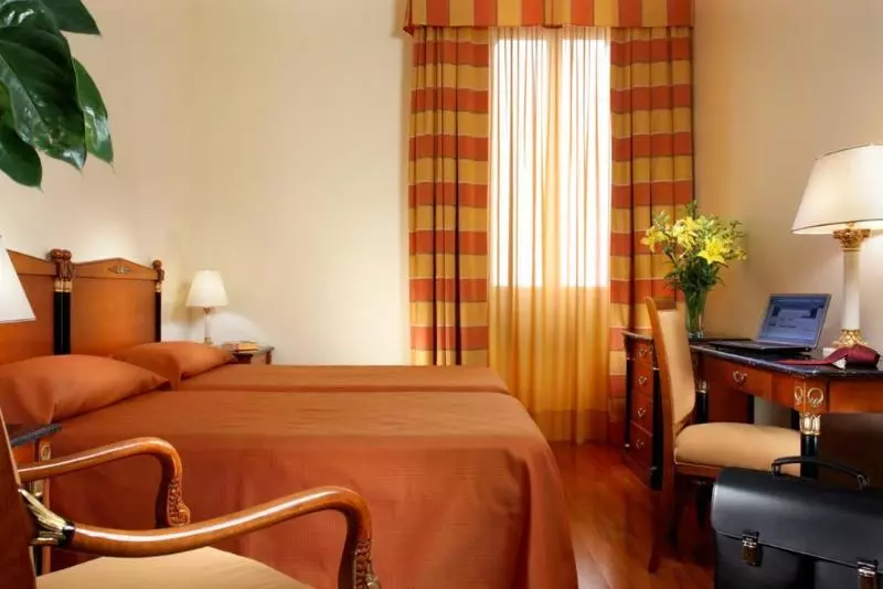 Fotos del hotel Grand  Miramare:  24