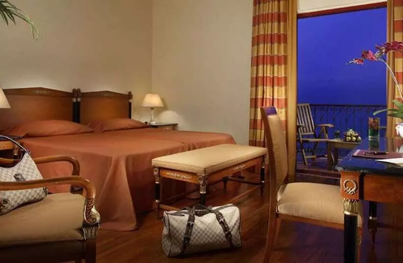 Fotos del hotel Grand  Miramare:  17