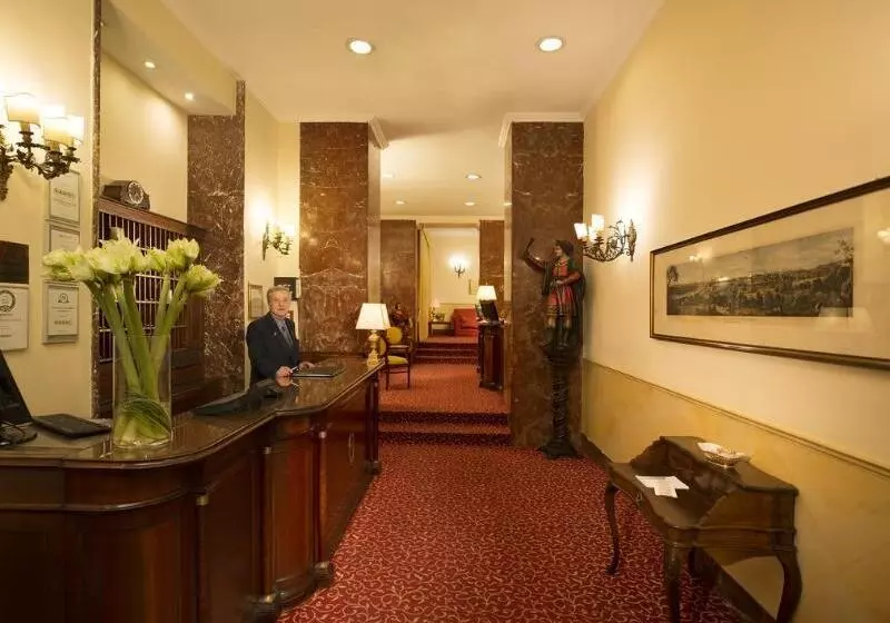 Fotos del hotel Napoleon:  13