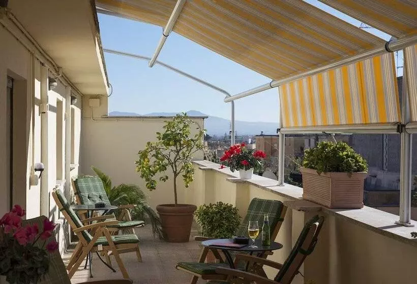 Fotos del hotel Napoleon:  7