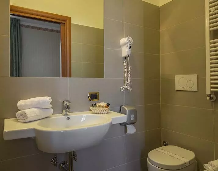 Fotos del hotel Nuovo Hotel Del Porto:  13