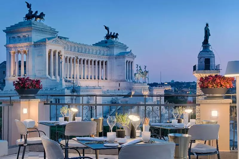 Fotos del hotel Nh Collection Roma Fori Imperiali:  24