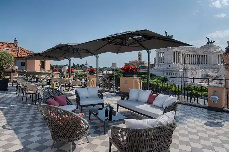 Fotos del hotel Nh Collection Roma Fori Imperiali:  8