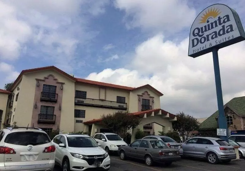 Quinta Dorada Hotel And Suites