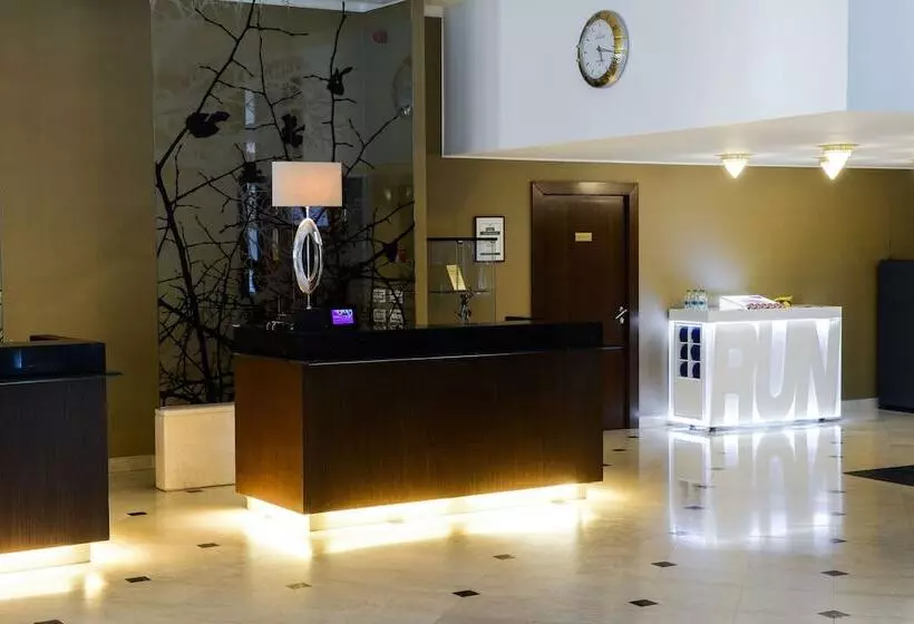 Fotos del hotel Crowne Plaza Bucharest, An Ihg:  10