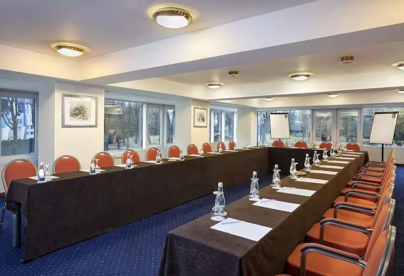 Fotos del hotel Crowne Plaza Bucharest, An Ihg:  11