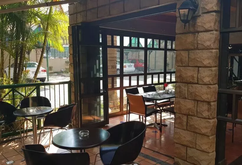 Fotos del hotel Court Classique Suit Hotel Pretoria :  9