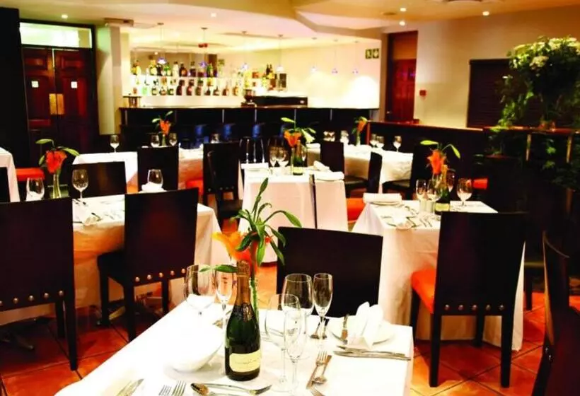 Fotos del hotel Court Classique Suit Hotel Pretoria :  6