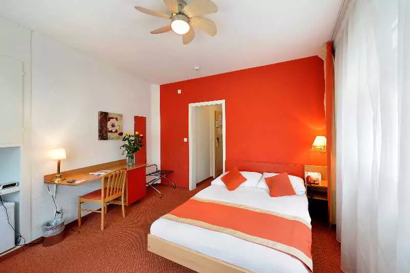 Fotos del hotel Bon Port:  6