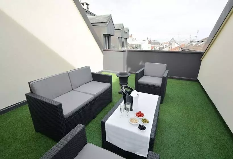 Fotos del hotel Des Alpes:  5