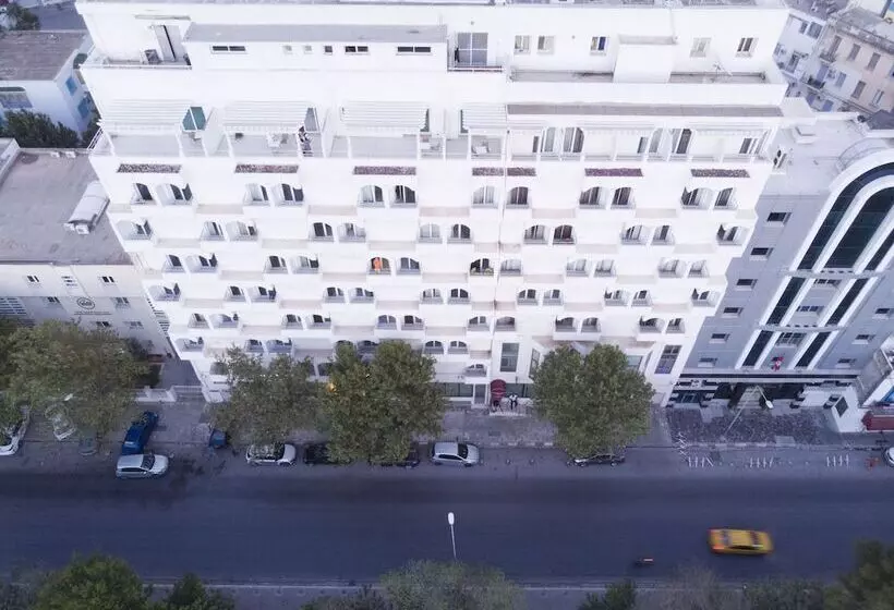 Fotos del hotel Ambassadeurs:  24