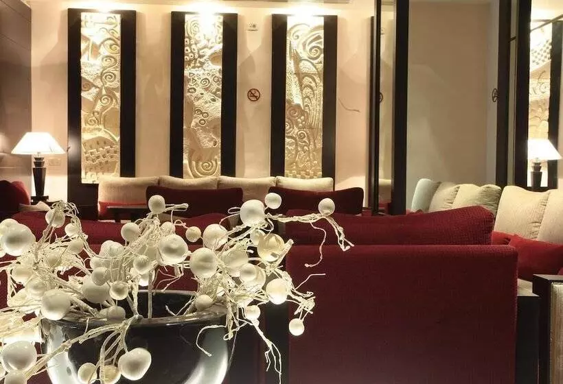 Fotos del hotel Ambassadeurs:  21