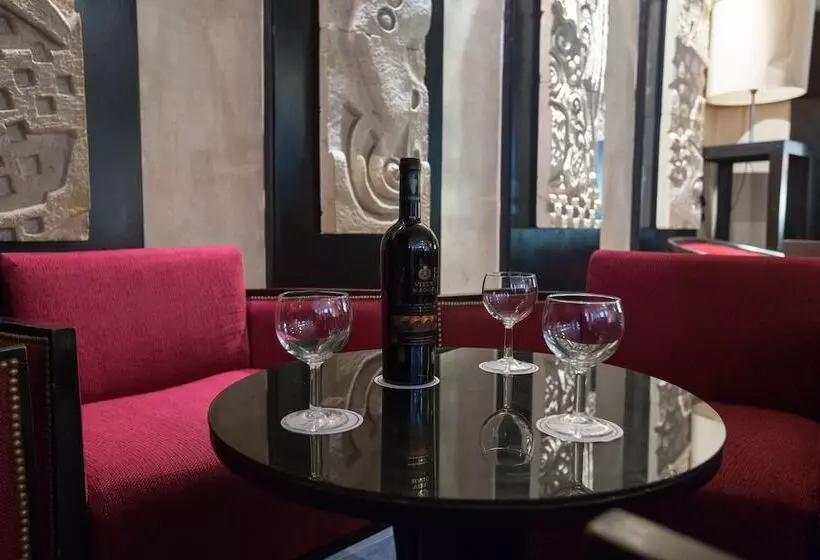 Fotos del hotel Ambassadeurs:  6