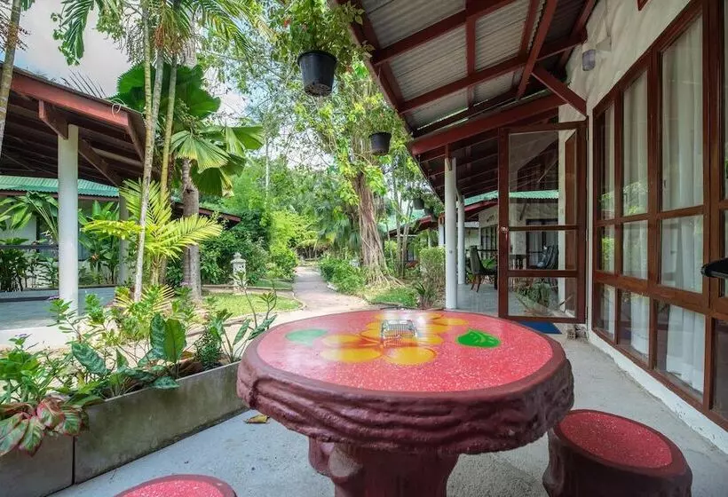 Fotos del hotel Crystal Bay Yacht Club:  9