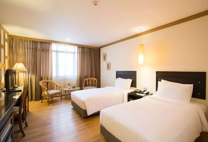 Fotos del hotel The Tarntawan  Surawong Bangkok:  20