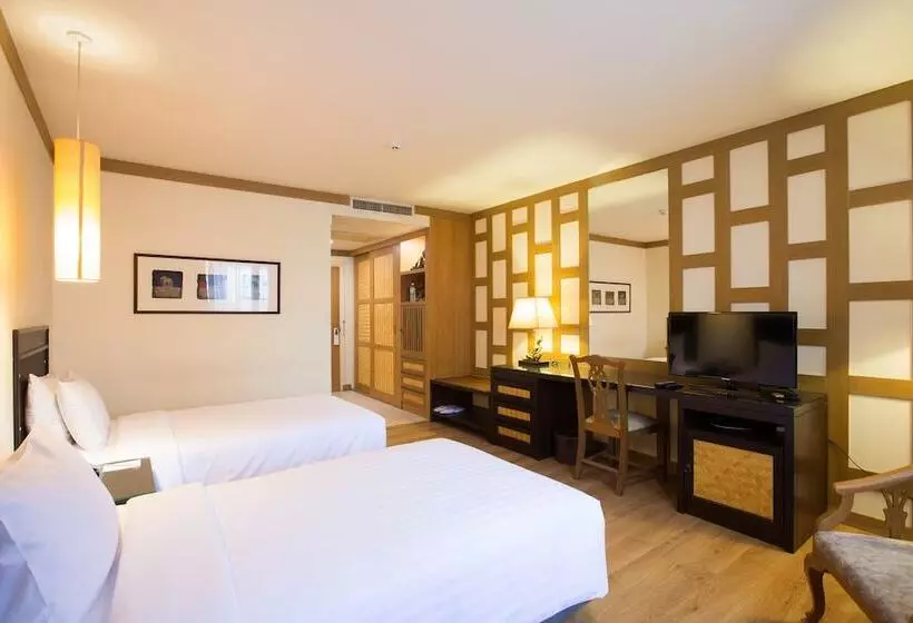 Fotos del hotel The Tarntawan  Surawong Bangkok:  9