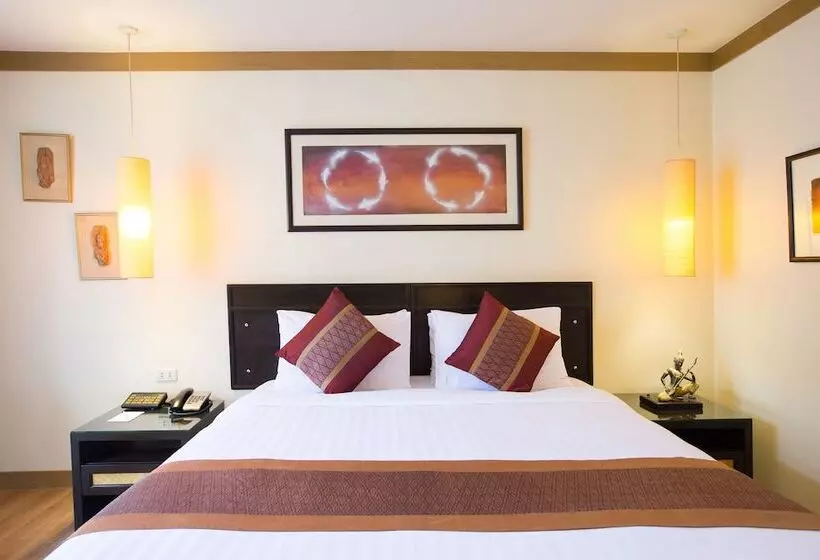 Fotos del hotel The Tarntawan  Surawong Bangkok:  16