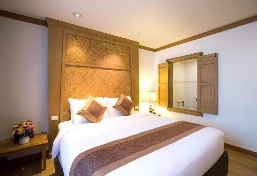 Fotos del hotel The Tarntawan  Surawong Bangkok:  13