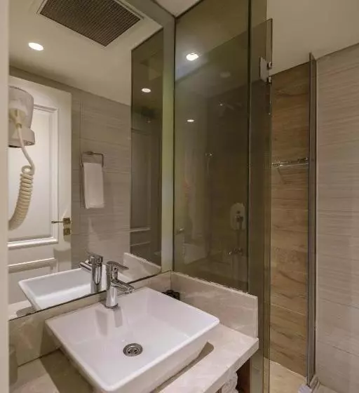 Fotos del hotel Golden Age  & Spa:  14