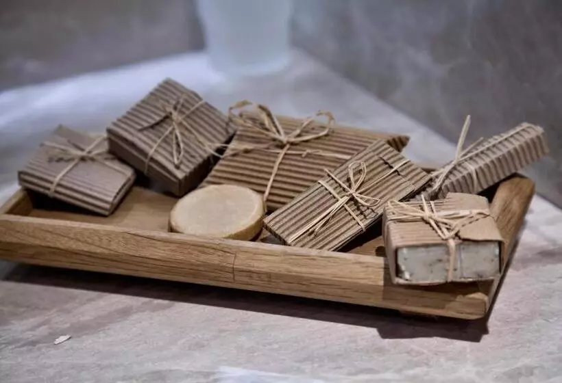 Fotos del hotel Golden Age  & Spa:  2