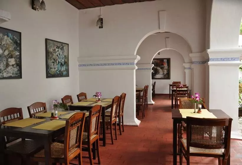 Fotos del hotel Old Courtyard:  23