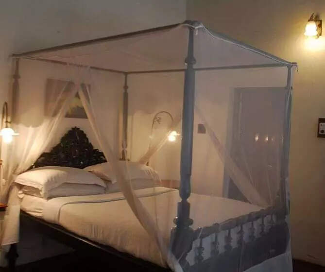Fotos del hotel Old Courtyard:  22