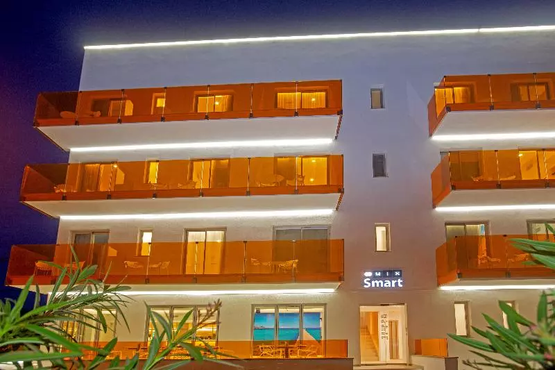 Fotos del hotel Mix Smart:  1
