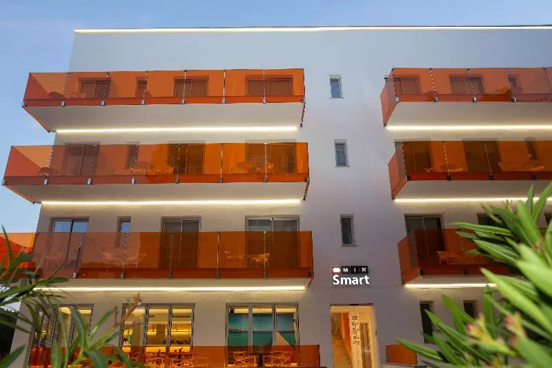 Fotos del hotel Mix Smart:  24