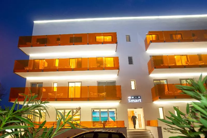 Fotos del hotel Mix Smart:  8