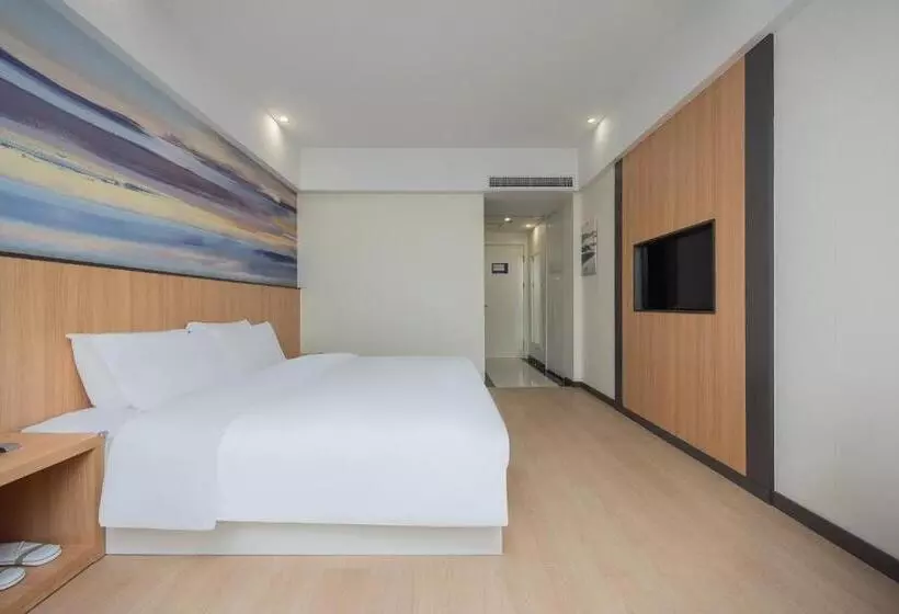 Starway Hotel At Pudong