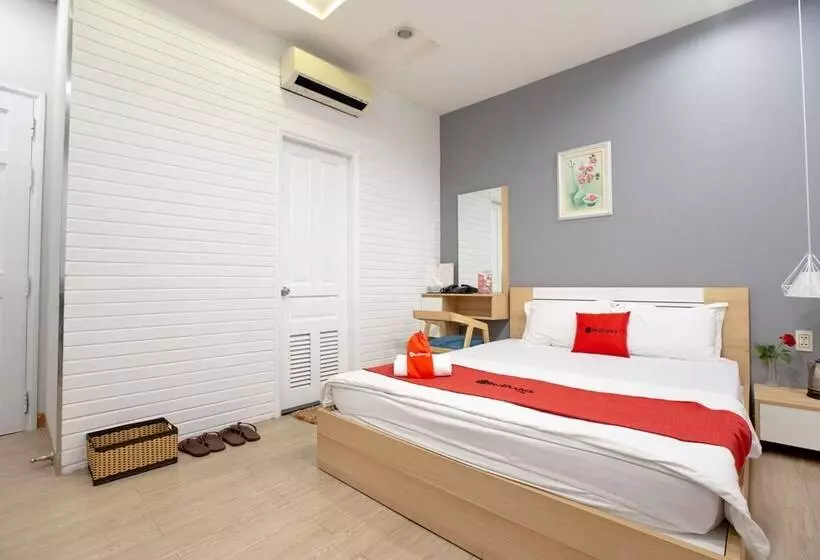 Fotos del hotel Reddoorz Plus @ Nguyen Thi Thap Street:  10