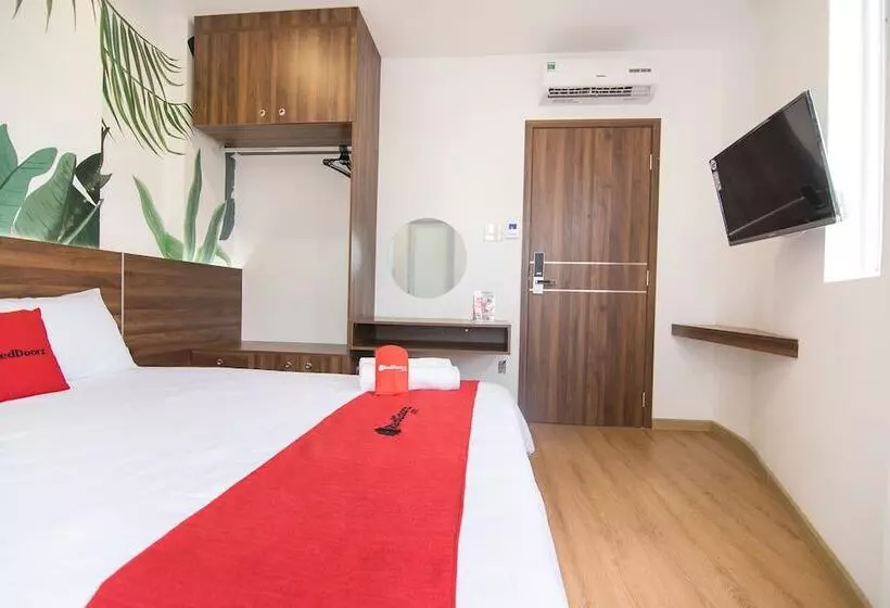 Fotos del hotel Reddoorz Plus @ Tran Quang Khai Street:  19