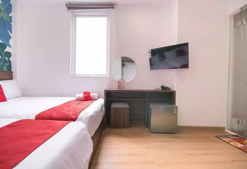 Fotos del hotel Reddoorz Plus @ Tran Quang Khai Street:  2